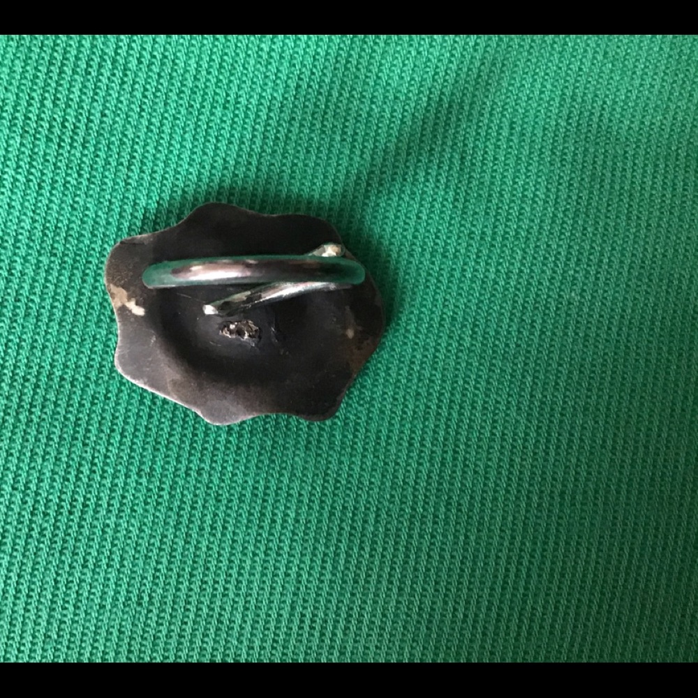 Ring - Picture 8 of 11
